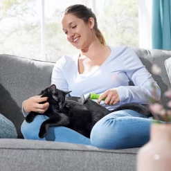 Frisco Deshedding Dog & Cat Brush -Frisco Shop 206892 PT7. AC SS1800 V1600915915