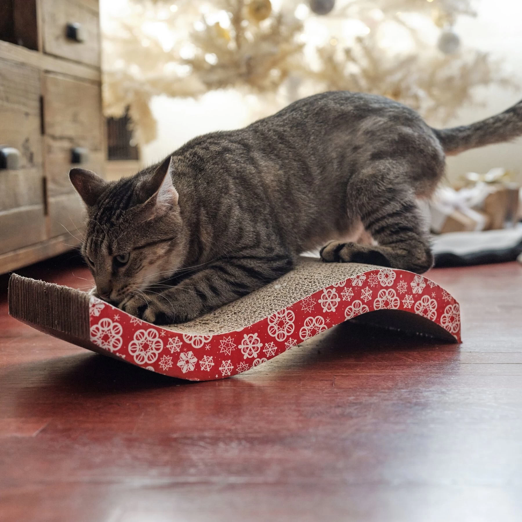 Frisco Holiday Wave Cat Scratcher Toy With Catnip 3 Frisco Holiday Wave Cat Scratcher Toy With Catnip - Image 3