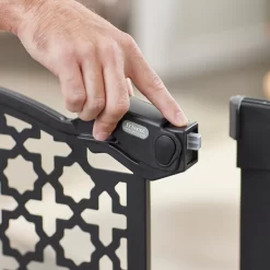 Frisco Metal Pattern Extra Wide Auto-close Dog Gate -Frisco Shop 280285 PT4. AC SS1800 V1627400531