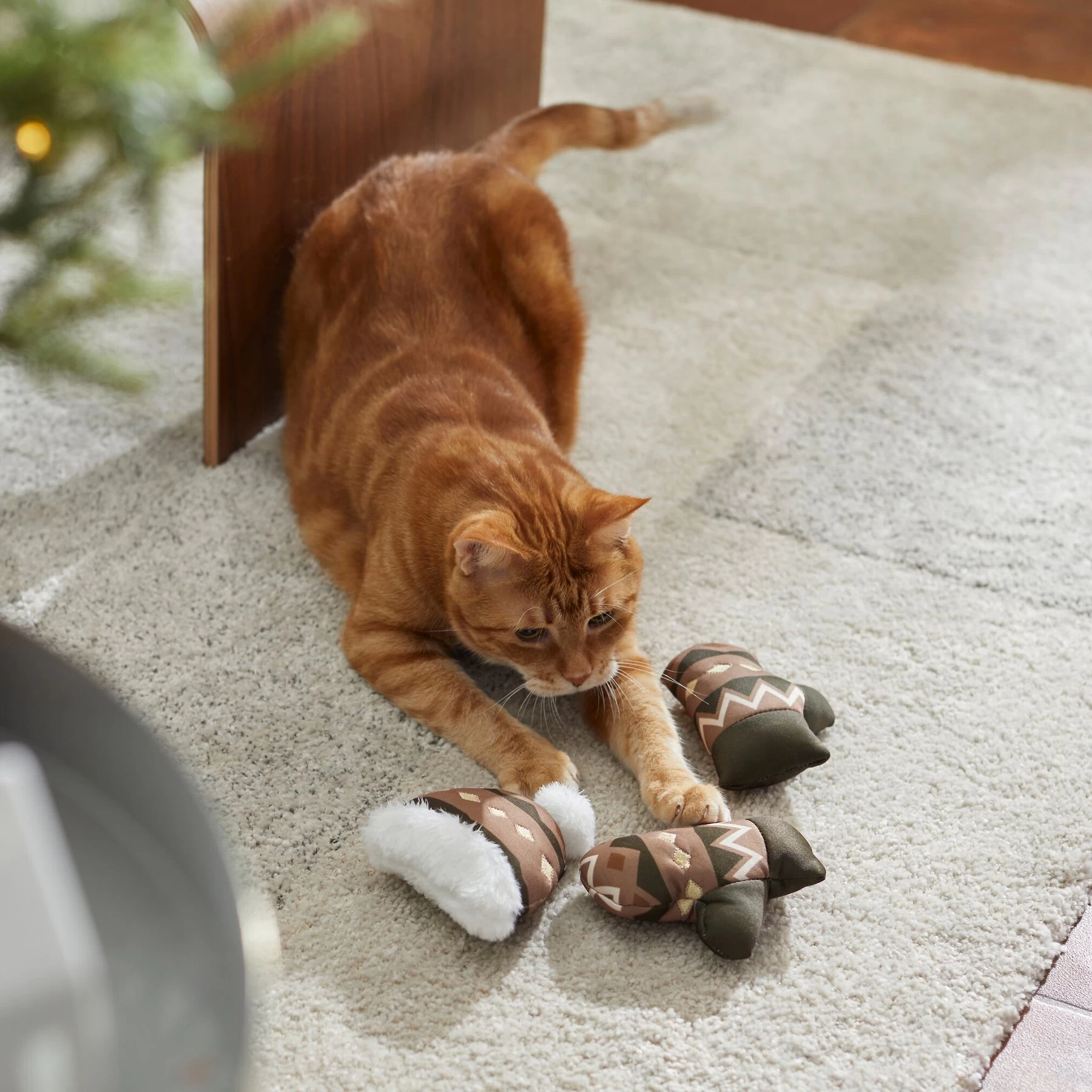 Frisco Mittens & Hat Plush Cat Toy With Catnip, 3 Count 3 Frisco Mittens & Hat Plush Cat Toy With Catnip, 3 Count - Image 3